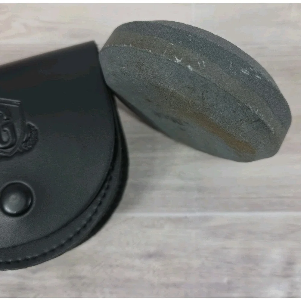 Goodjob Round Dual Grit Axe Sharpening Stone With Belt Pouch - Bushcraft Tool